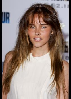 Isabel Lucas - Tie and dye