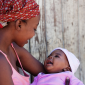 femme africaine enfant 